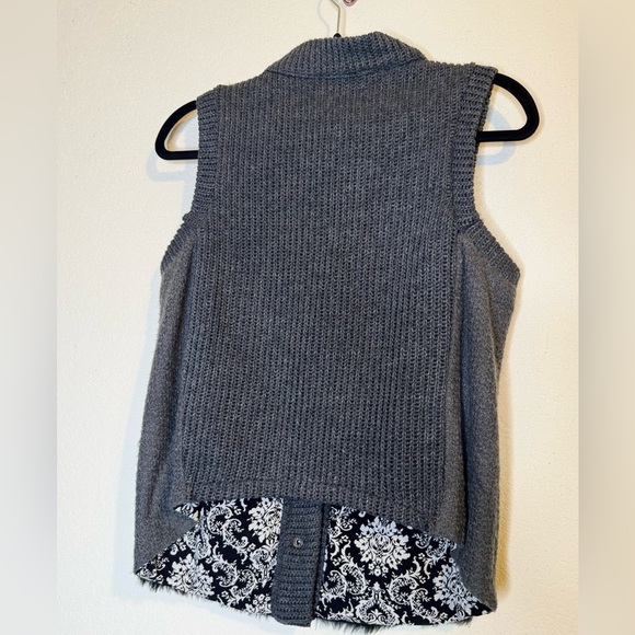 Miss Me Faux Fur Dark Angel Vest - Picture 7 of 10